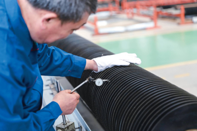 Spiked cylinder for cotton gin